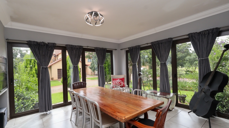 3 Bedroom Property for Sale in The Coves North West